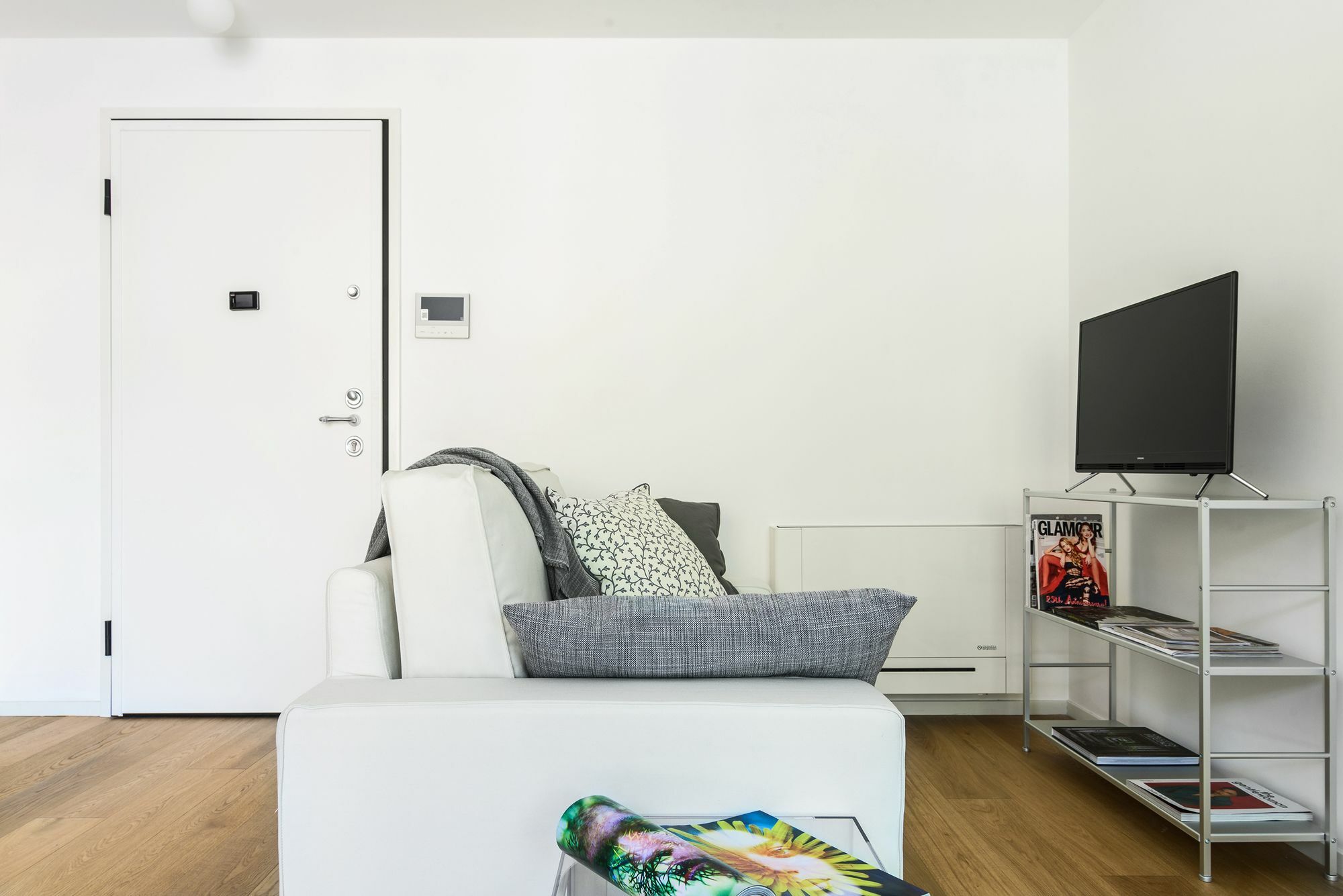 Joivy Stylish 1-Bedroom Flat Milaan Buitenkant foto