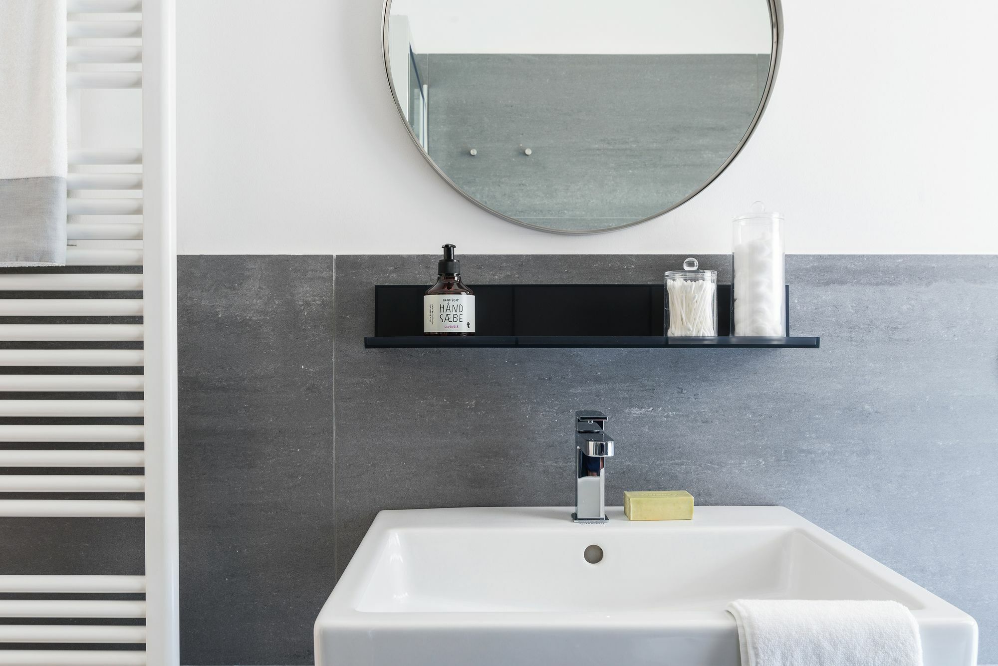 Joivy Stylish 1-Bedroom Flat Milaan Buitenkant foto
