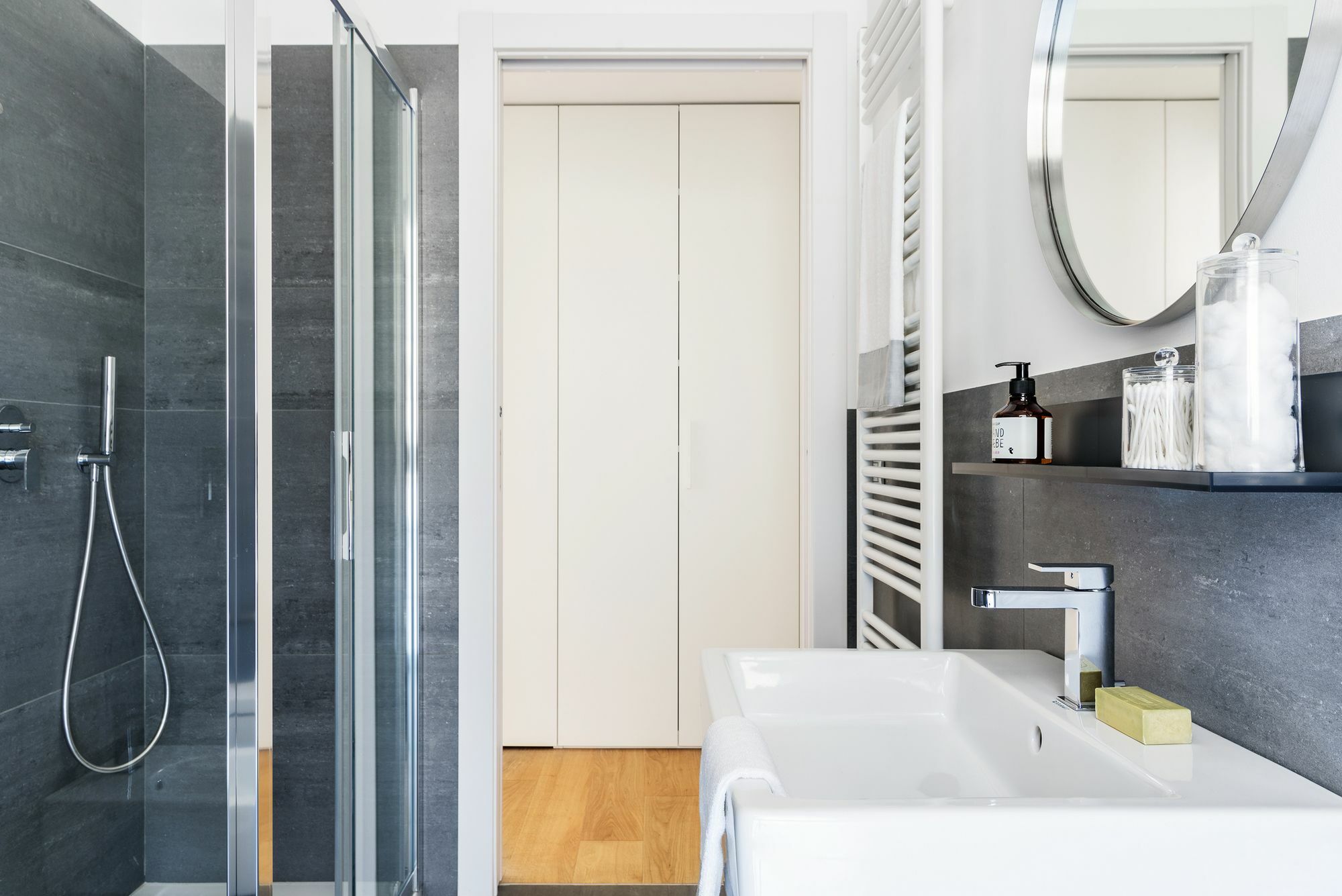 Joivy Stylish 1-Bedroom Flat Milaan Buitenkant foto